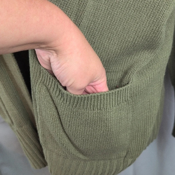 Sonoma Women's Olive Cardigan Sweater - Picture 6 of 7